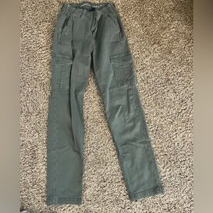 Women’s american eagle dark green cargo pants